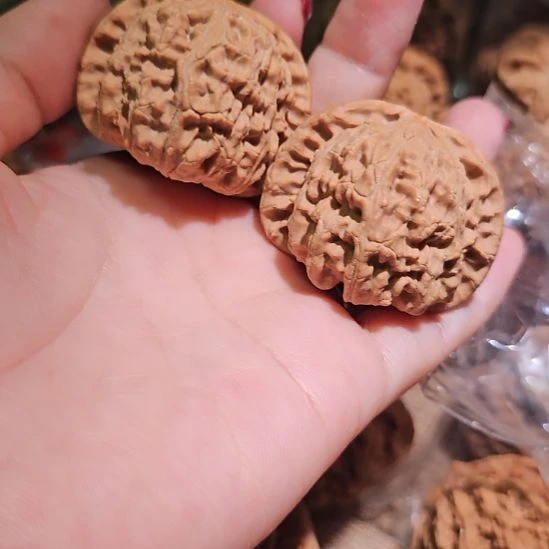 吊坠文玩核桃43闷白狮子