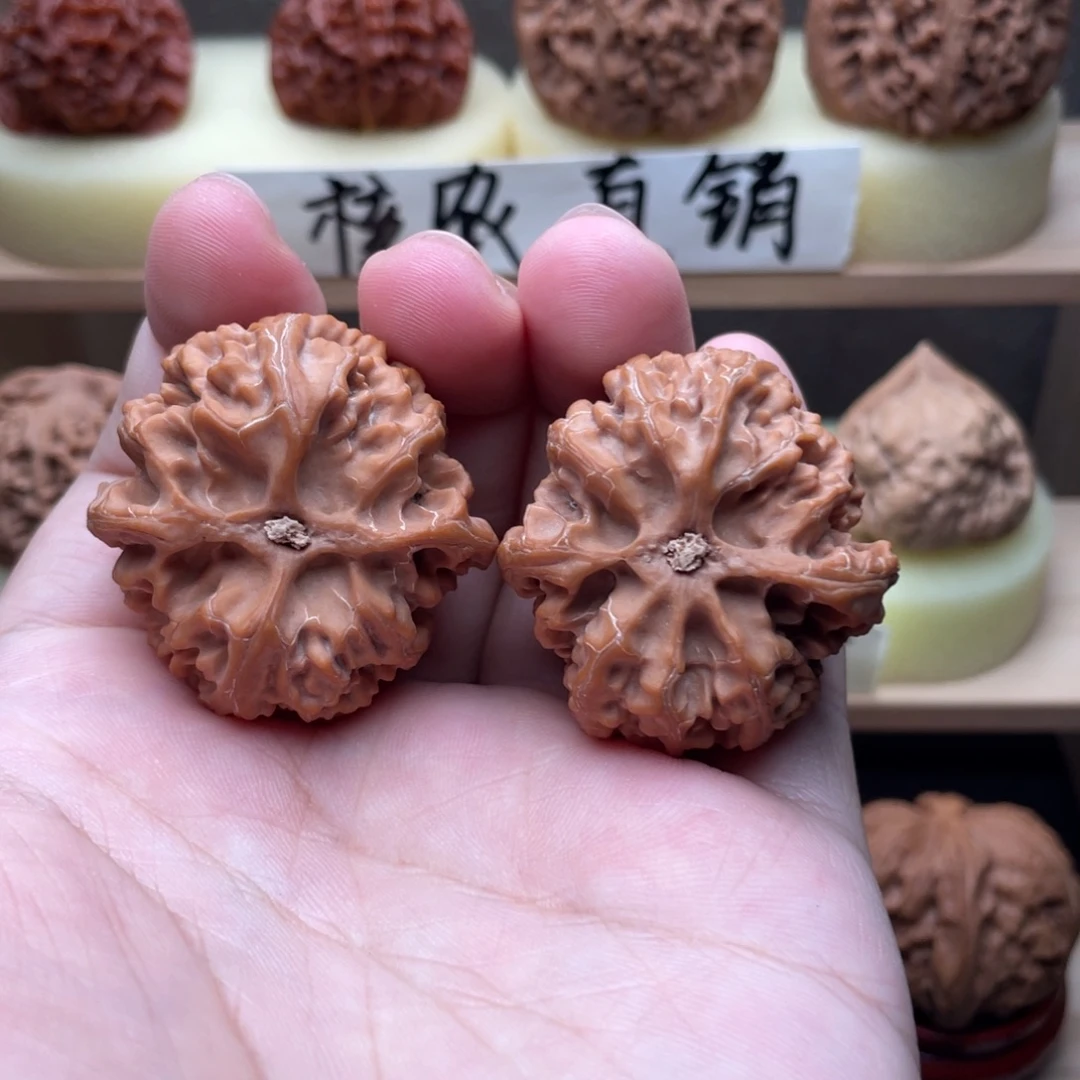 文玩核桃吊坠全品苹果圆38➕开播福利