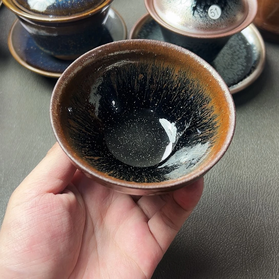茶盏好想和她谈一下心了就可以