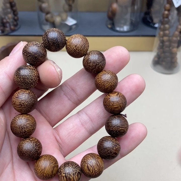 沉香碎屑沉香越南芽庄白奇3