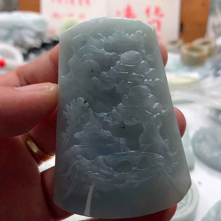 翡翠未镶嵌颈饰保真天然a货翡翠