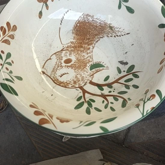 瓷小鹿汤盆口径25