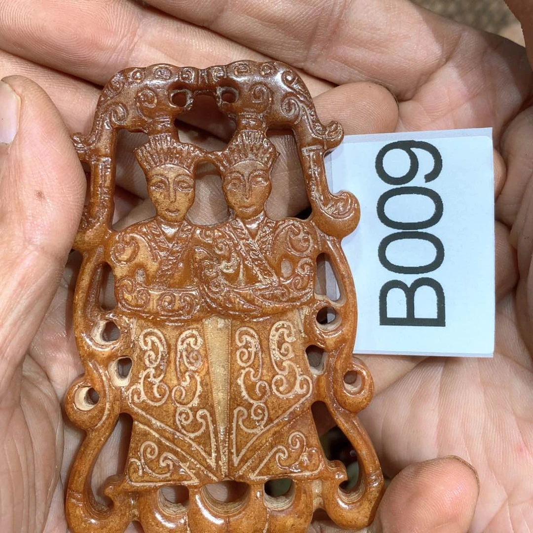 颈饰未镶嵌和田玉