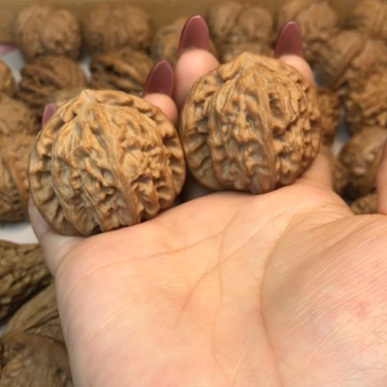 吊坠文玩核桃全品白狮子