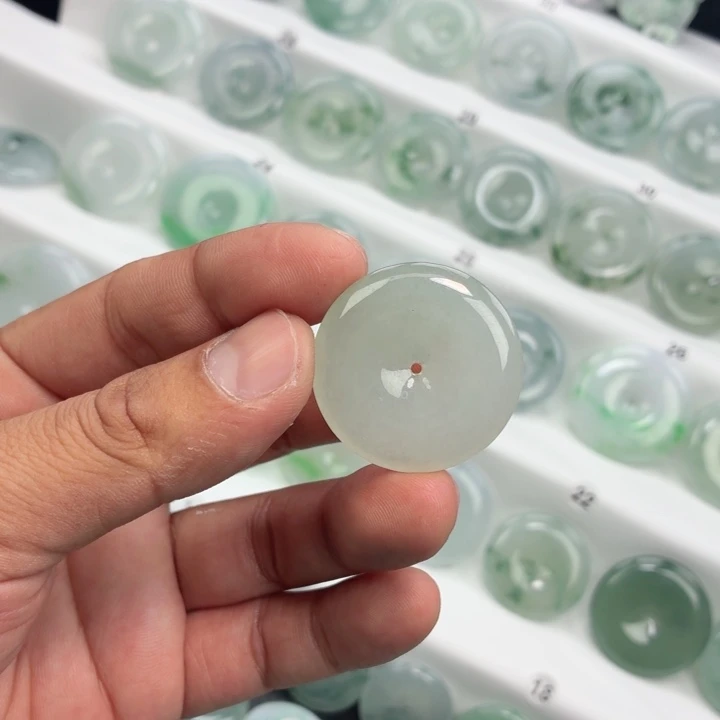 翡翠未镶嵌颈饰缅甸天然A货翡翠32.8-6.1