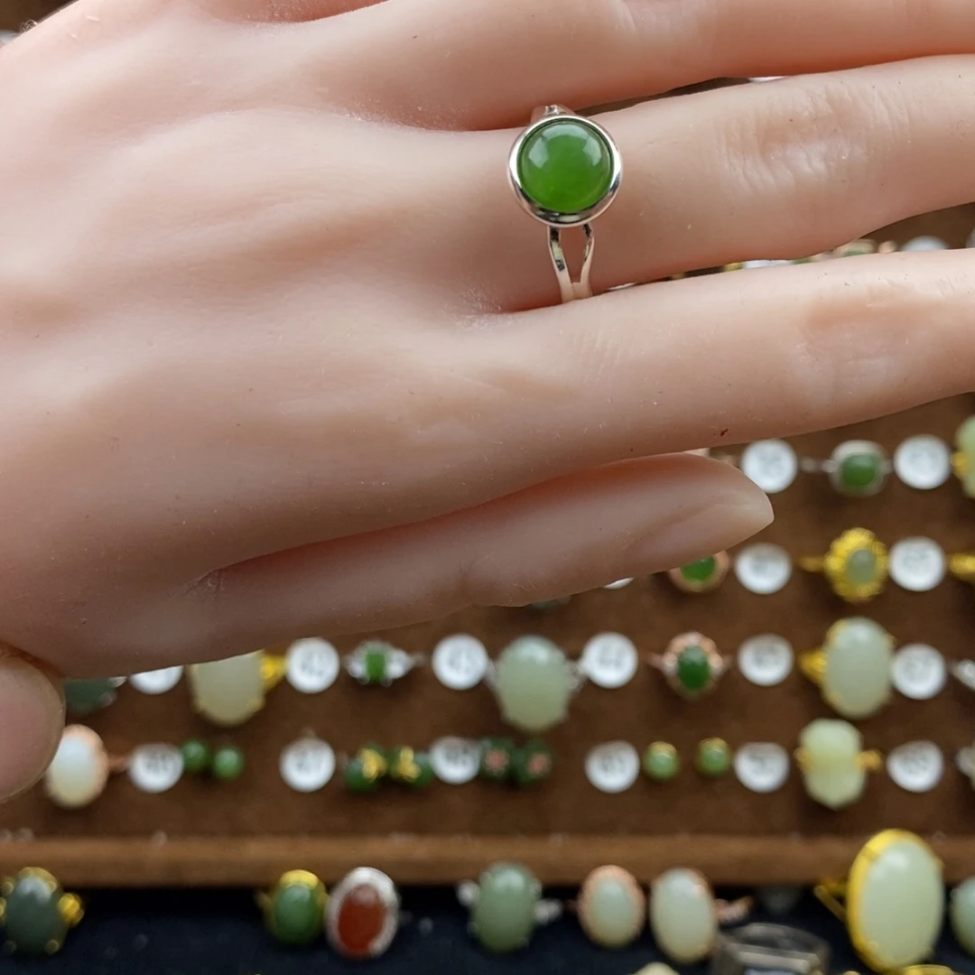 和田玉（糖玉）戒指合金