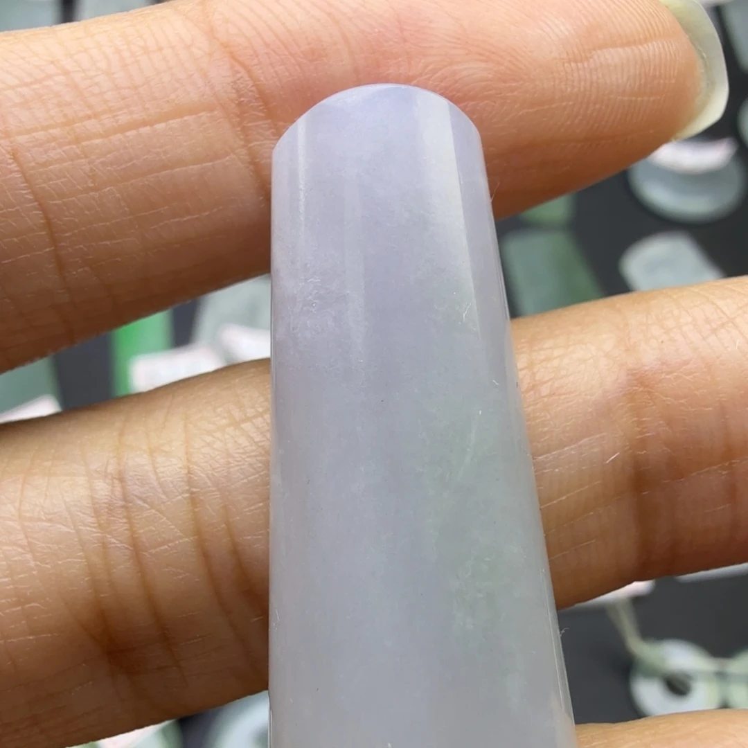 翡翠未镶嵌颈饰天然缅甸A货翡翠