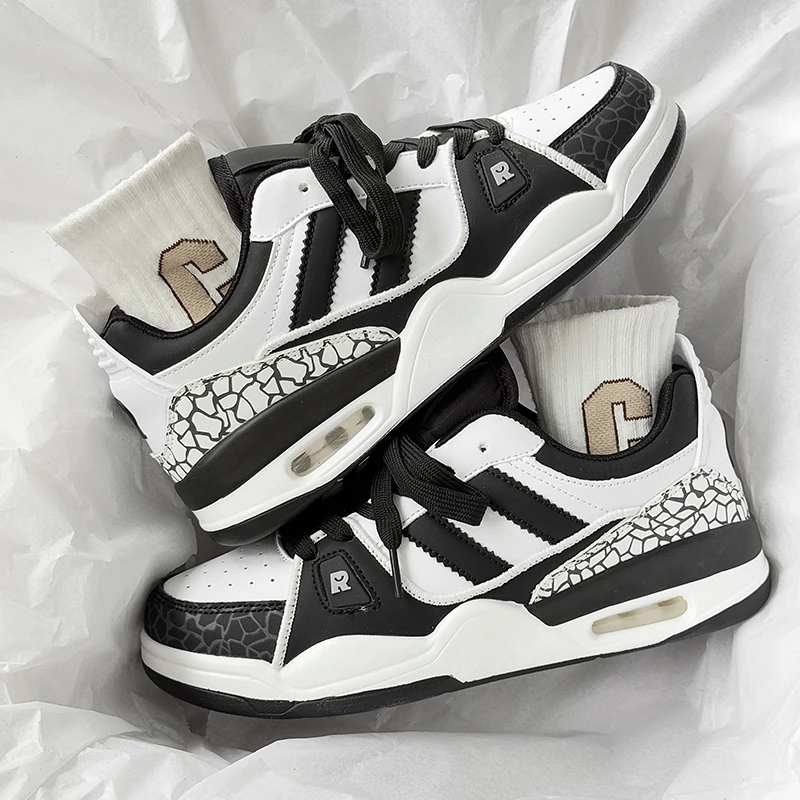 原创ins小众情侣气垫增高板鞋百搭潮流干净感痞帅男鞋轻便运动鞋