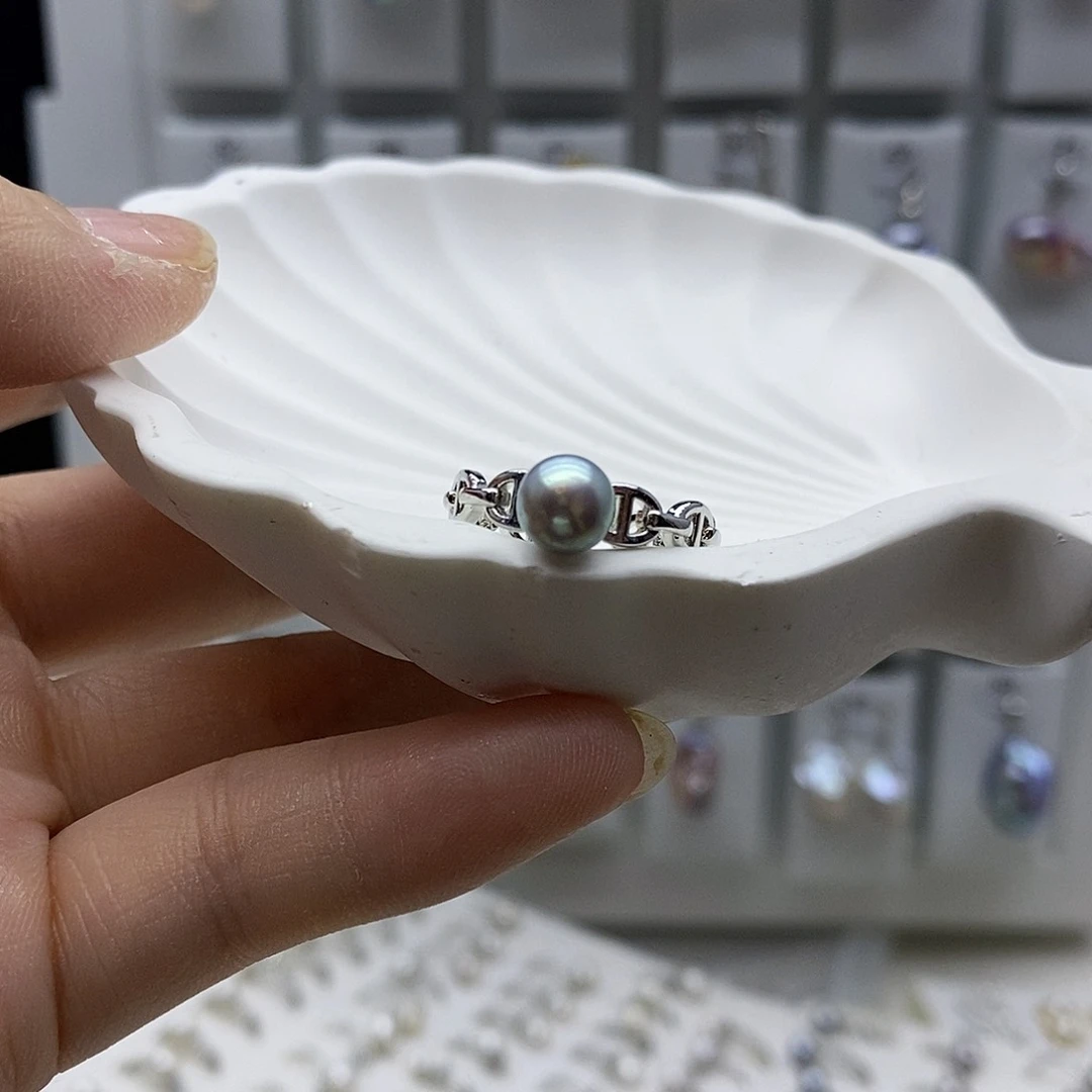 合金耳饰淡水珍珠