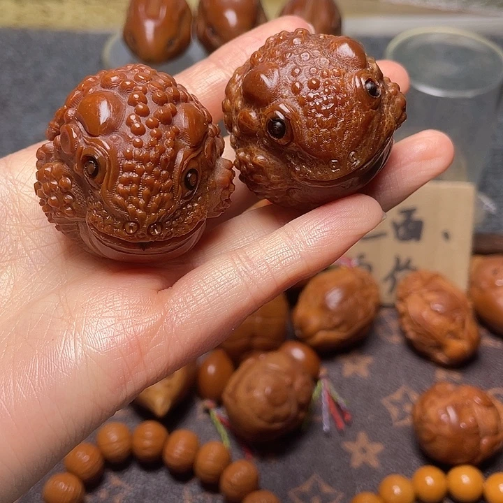 把件橄榄核微瑕不退不换
