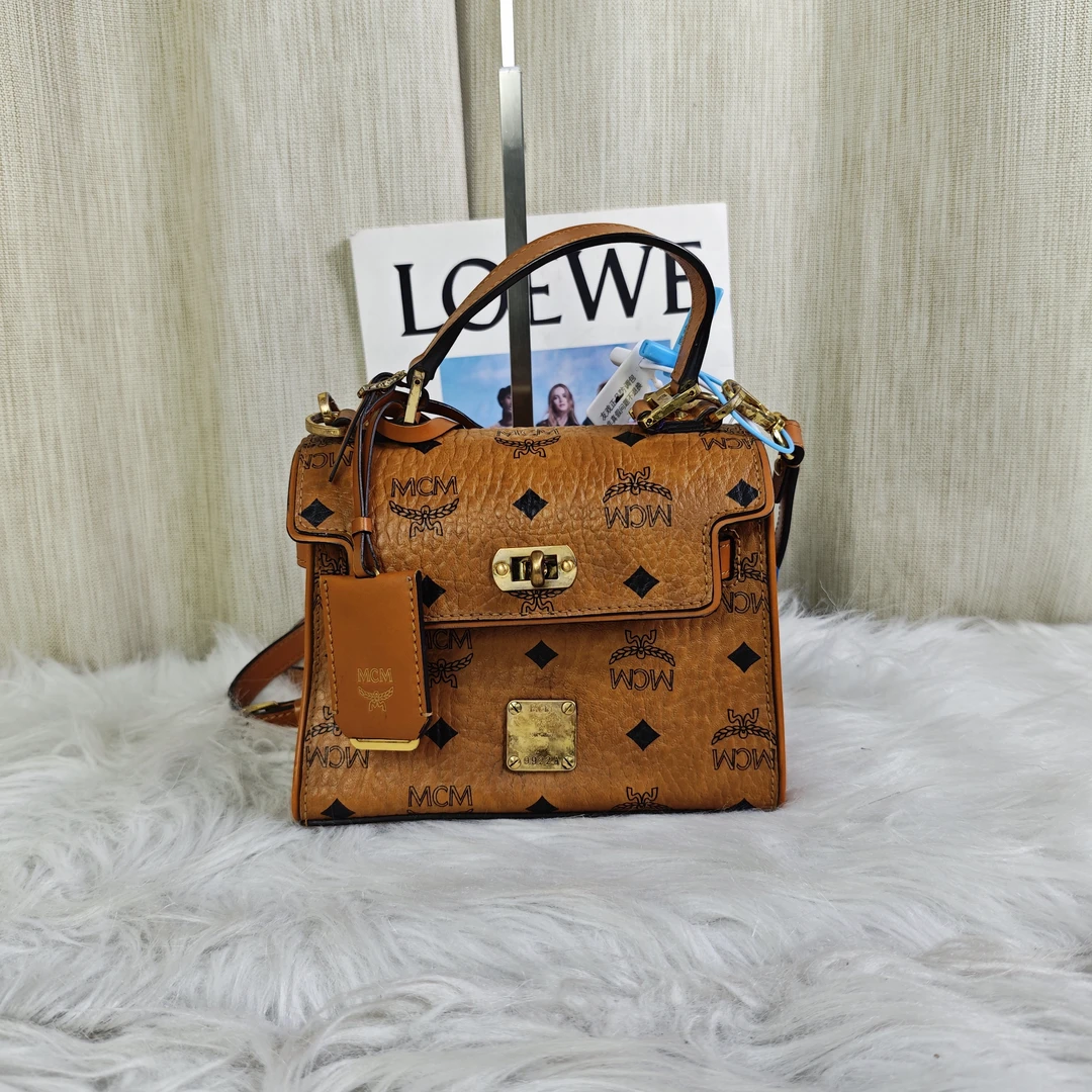 95新 MCM 干邑色Kelly包 FYHD03807017/7017