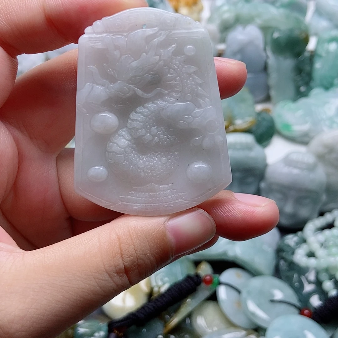 翡翠未镶嵌吊坠(不含链)1