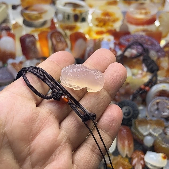 *****玛瑙/玉髓未镶嵌颈饰