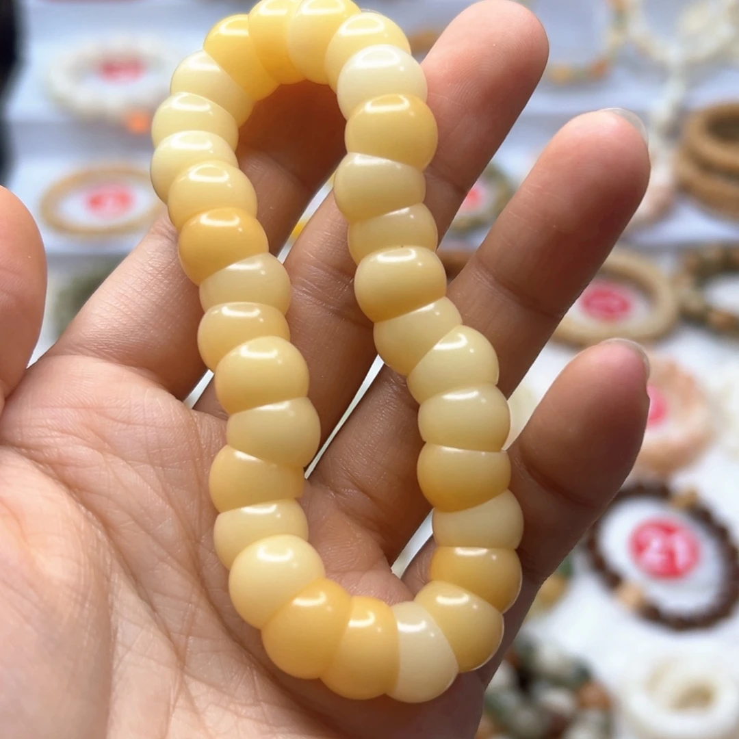 菩提根/象牙果手串Z****p微瑕