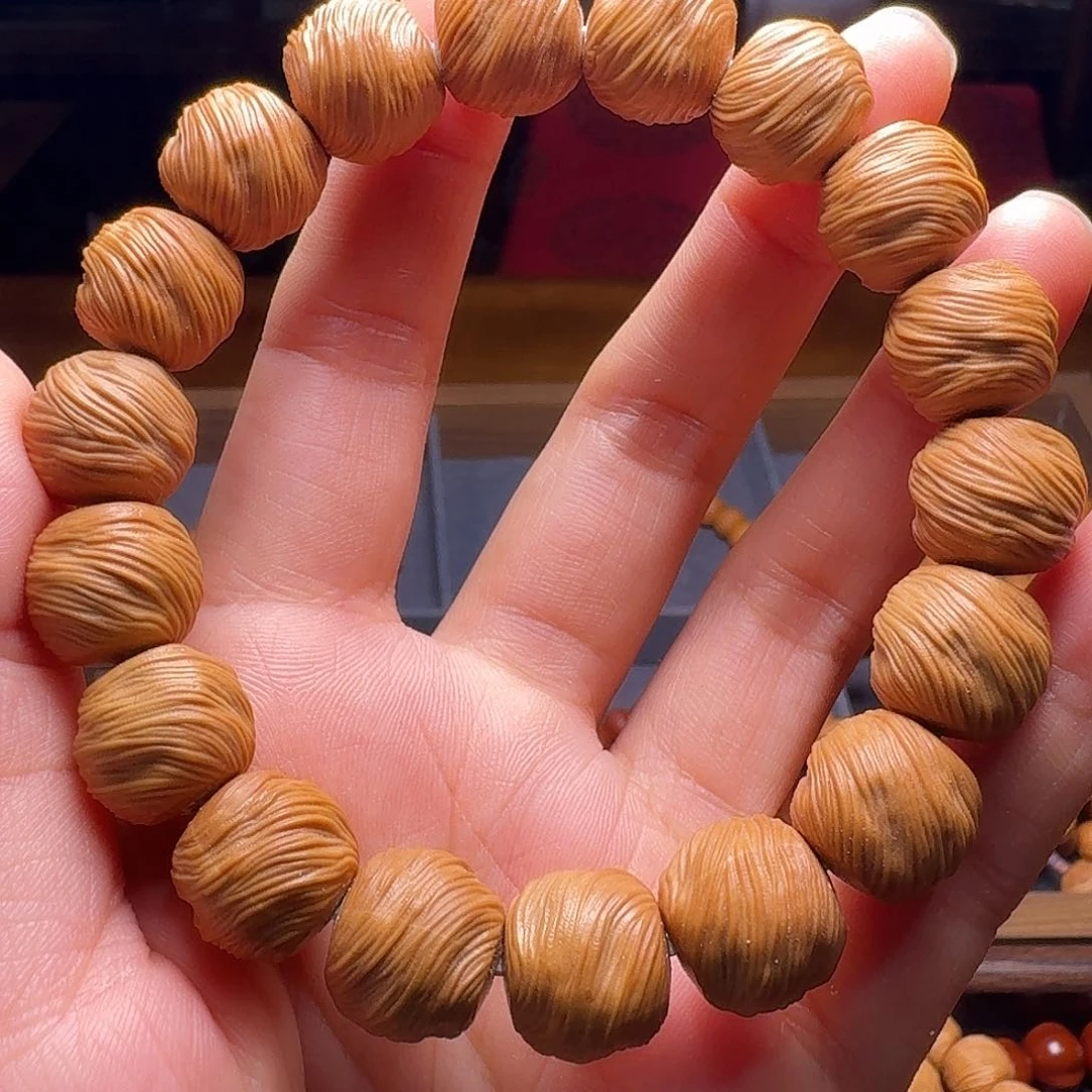 猴头核桃吊坠鬼印