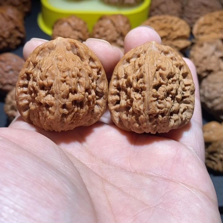 吊坠文玩核桃南疆36