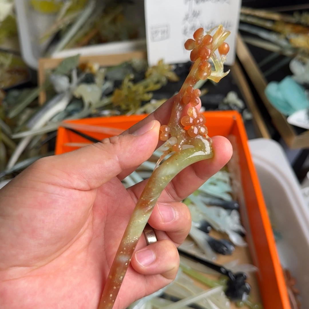 蛇纹石玉未镶嵌发饰