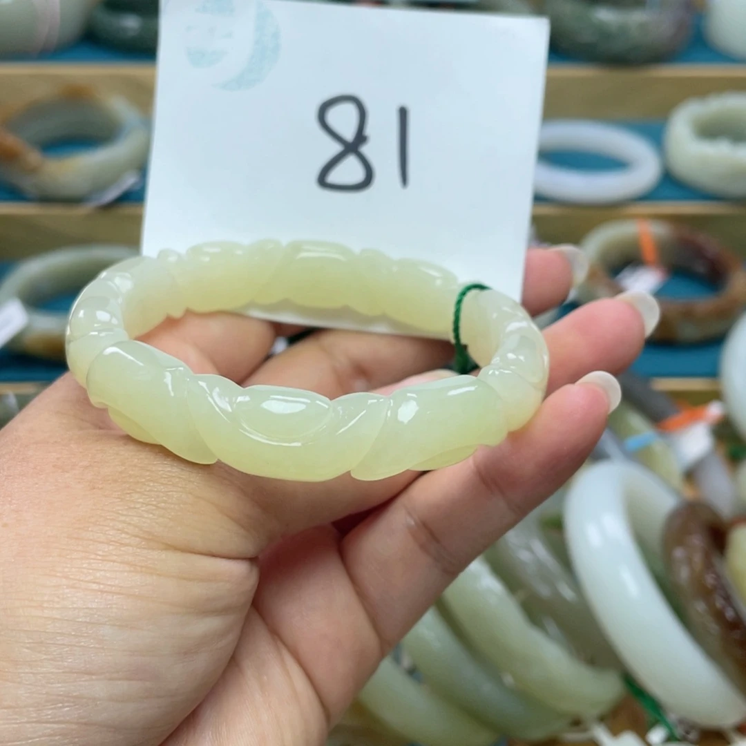 未镶嵌手镯和田玉圈口60