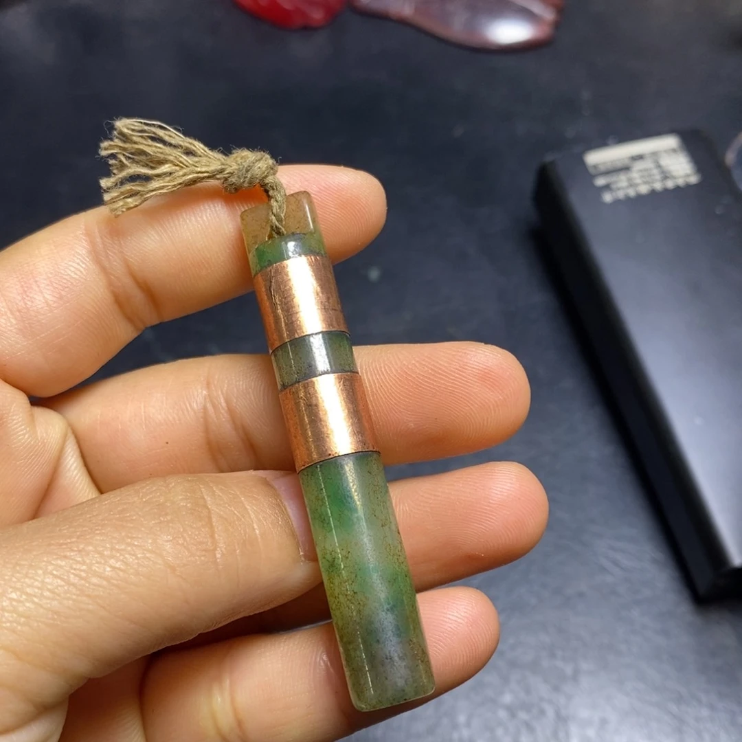 未镶嵌和田玉（糖玉）挂件