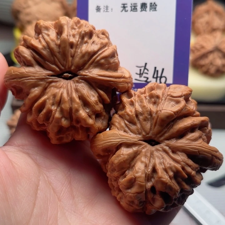 吊坠文玩核桃旅*文玩核桃46