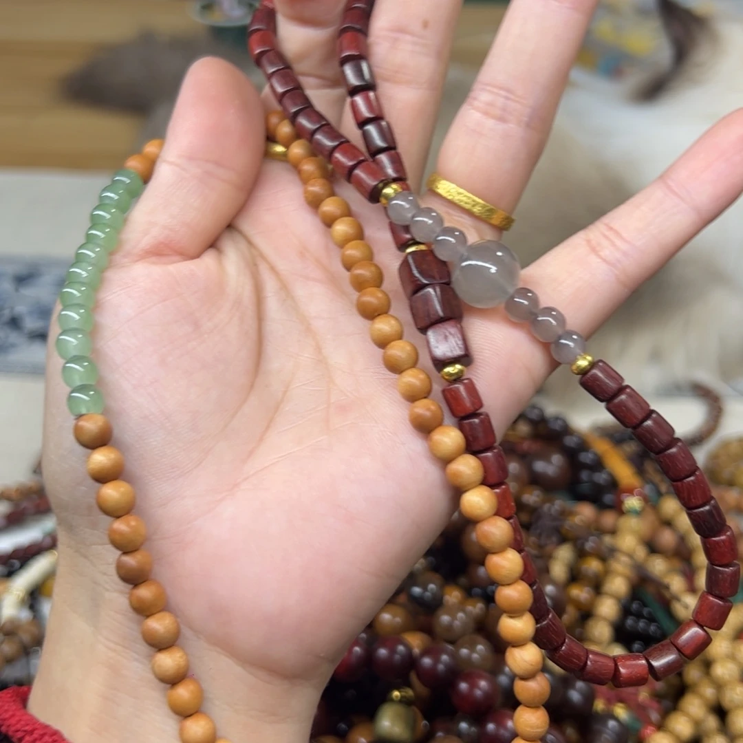 维腊木（绿檀）无事牌