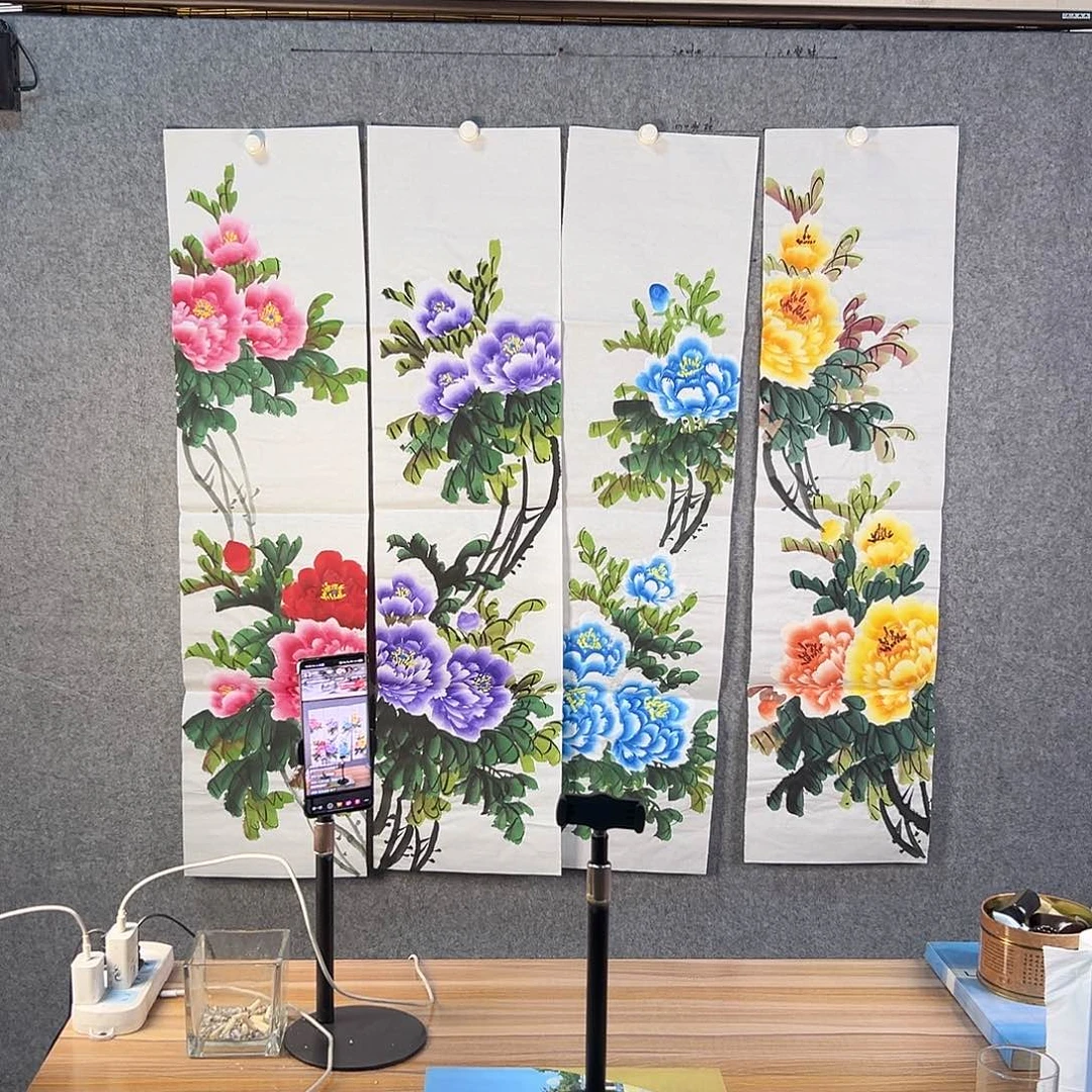 国画643 牡丹等植物生长于这里生长