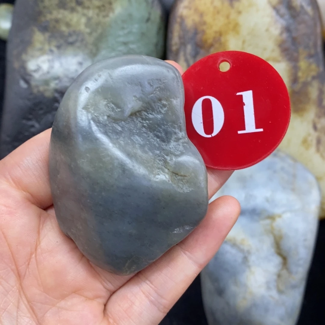 未镶嵌和田玉挂件