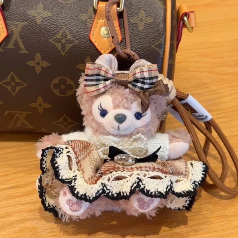 雪莉玫可爱包包挂件新款毛绒娃娃汽车挂饰公仔礼物钥匙扣背包挂件