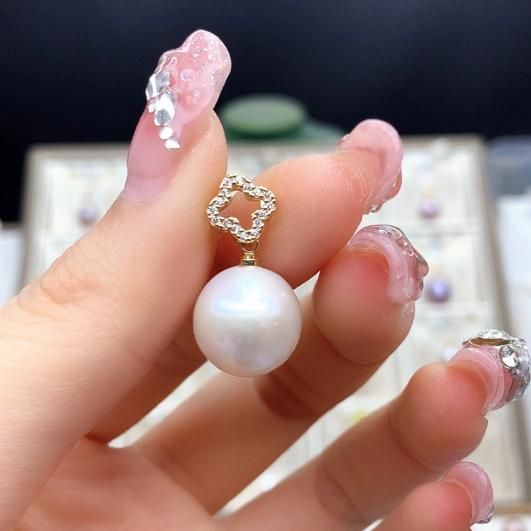 淡水珍珠颈饰合金