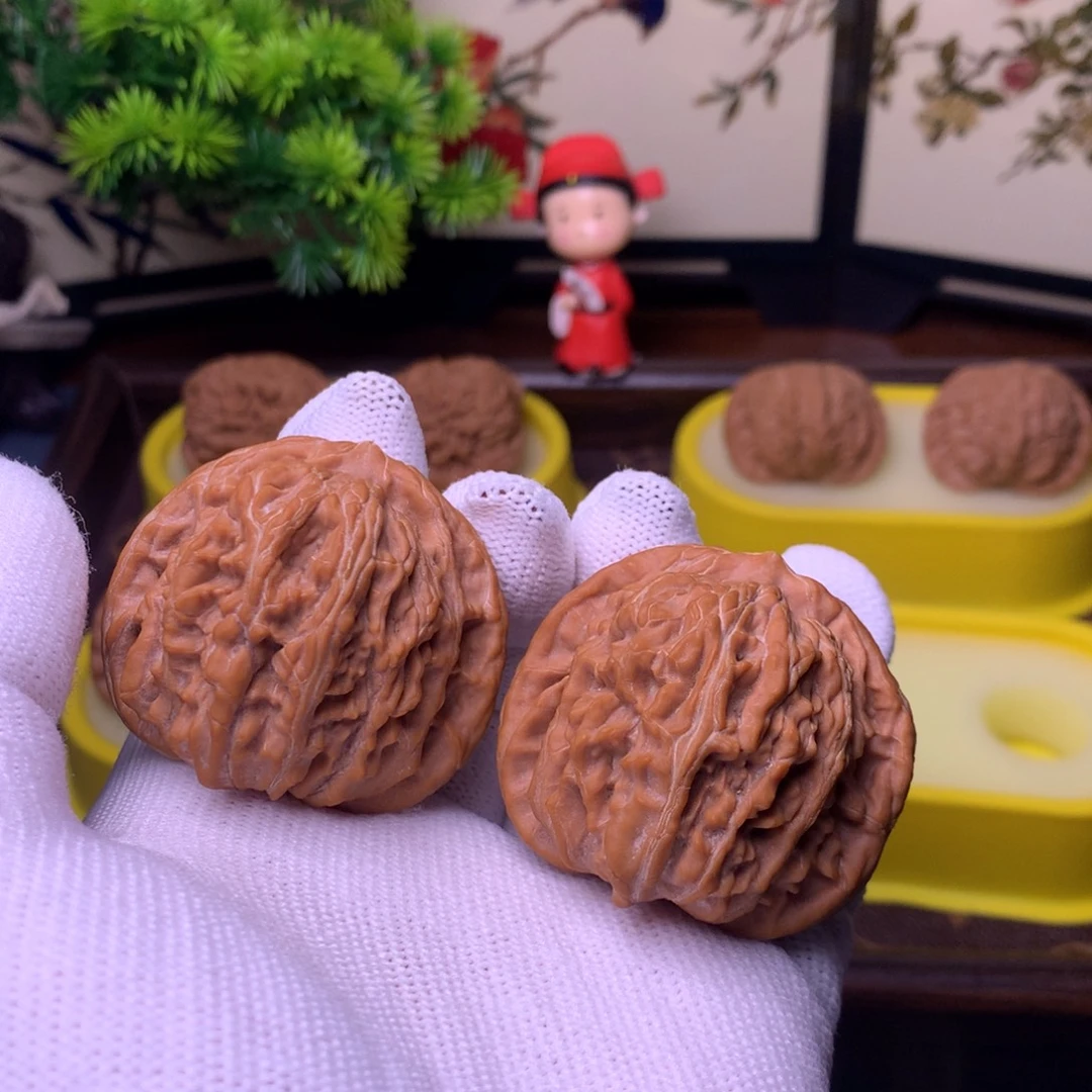 文玩核桃把件44四座楼