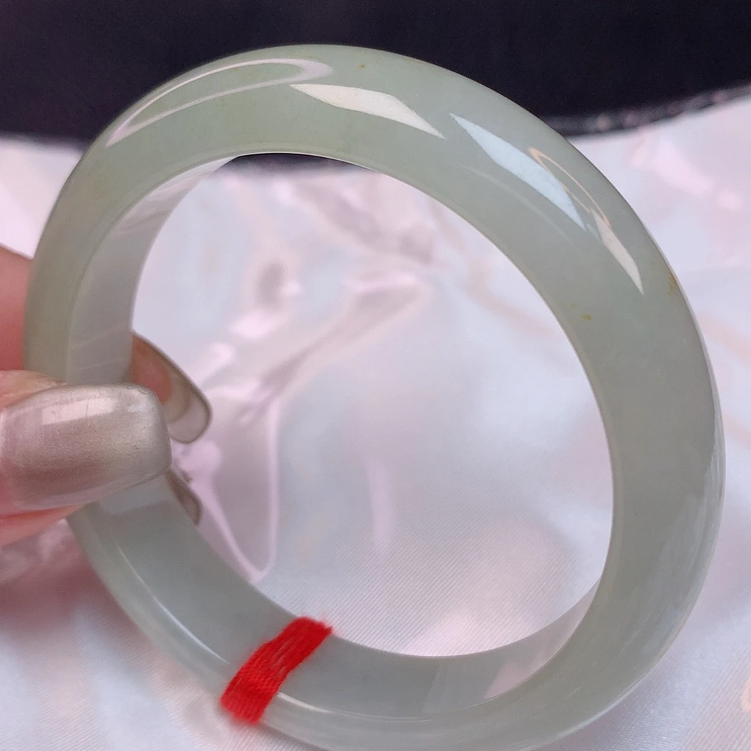 翡翠手镯未镶嵌57 翡翠手镯