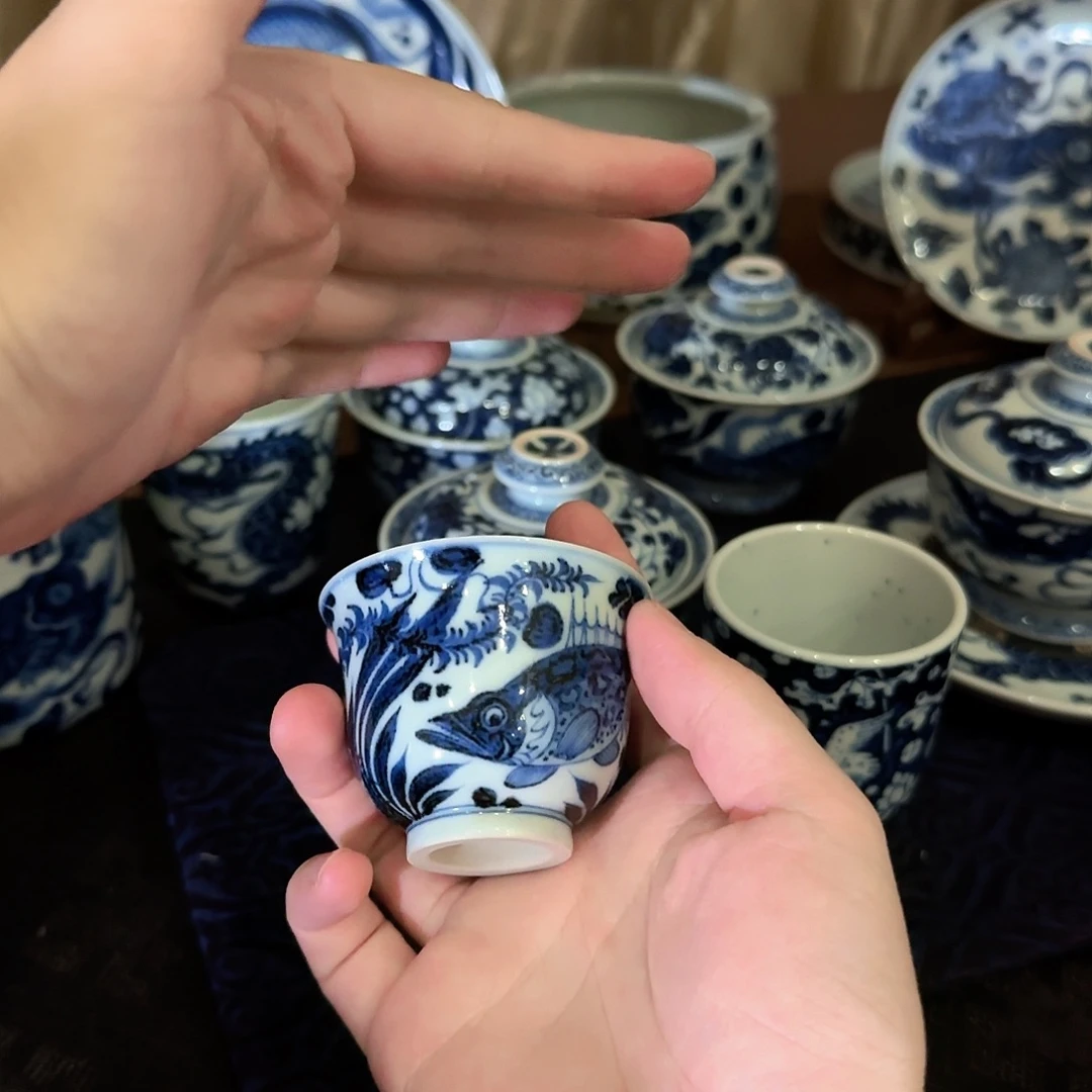 *****杯子里的水都是我的