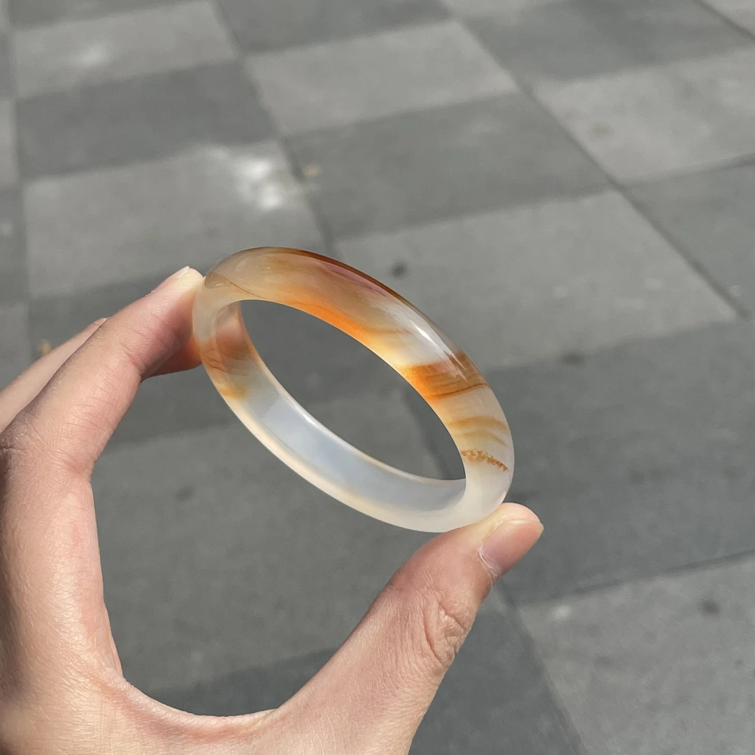 圈口54+正圈白底红糖飘纹飘沙-玛瑙