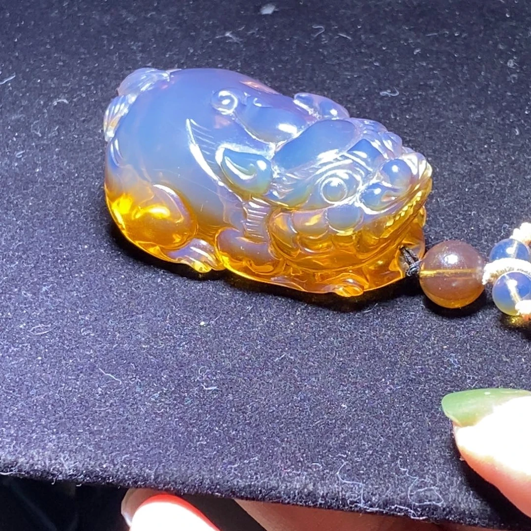 琥珀未镶嵌珠宝奇石