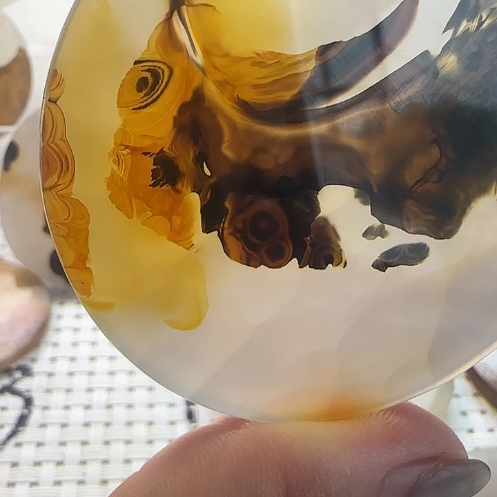 老***＞未镶嵌玛瑙/玉髓珠宝奇石