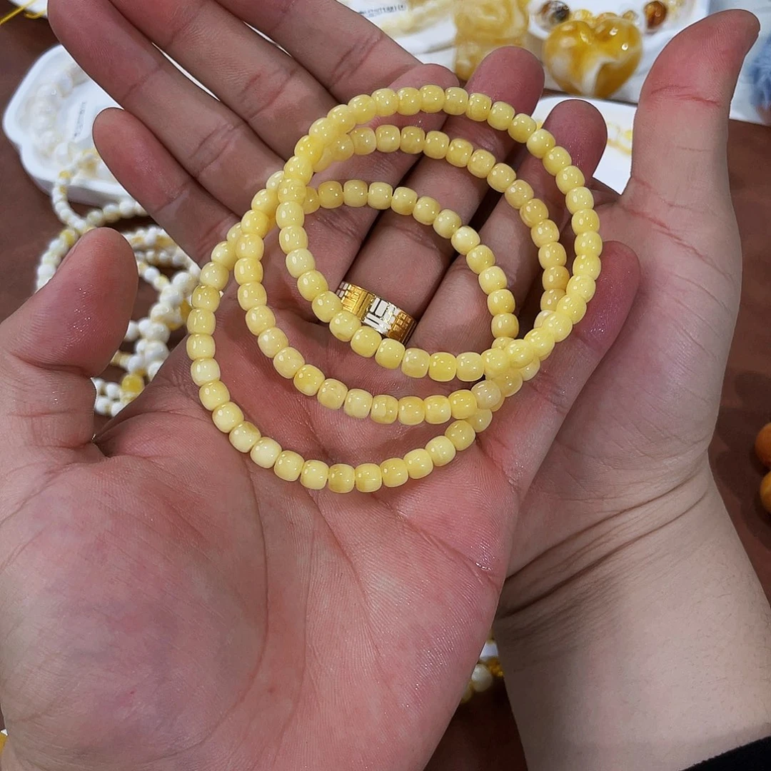 琥珀未镶嵌手链多样性发其一