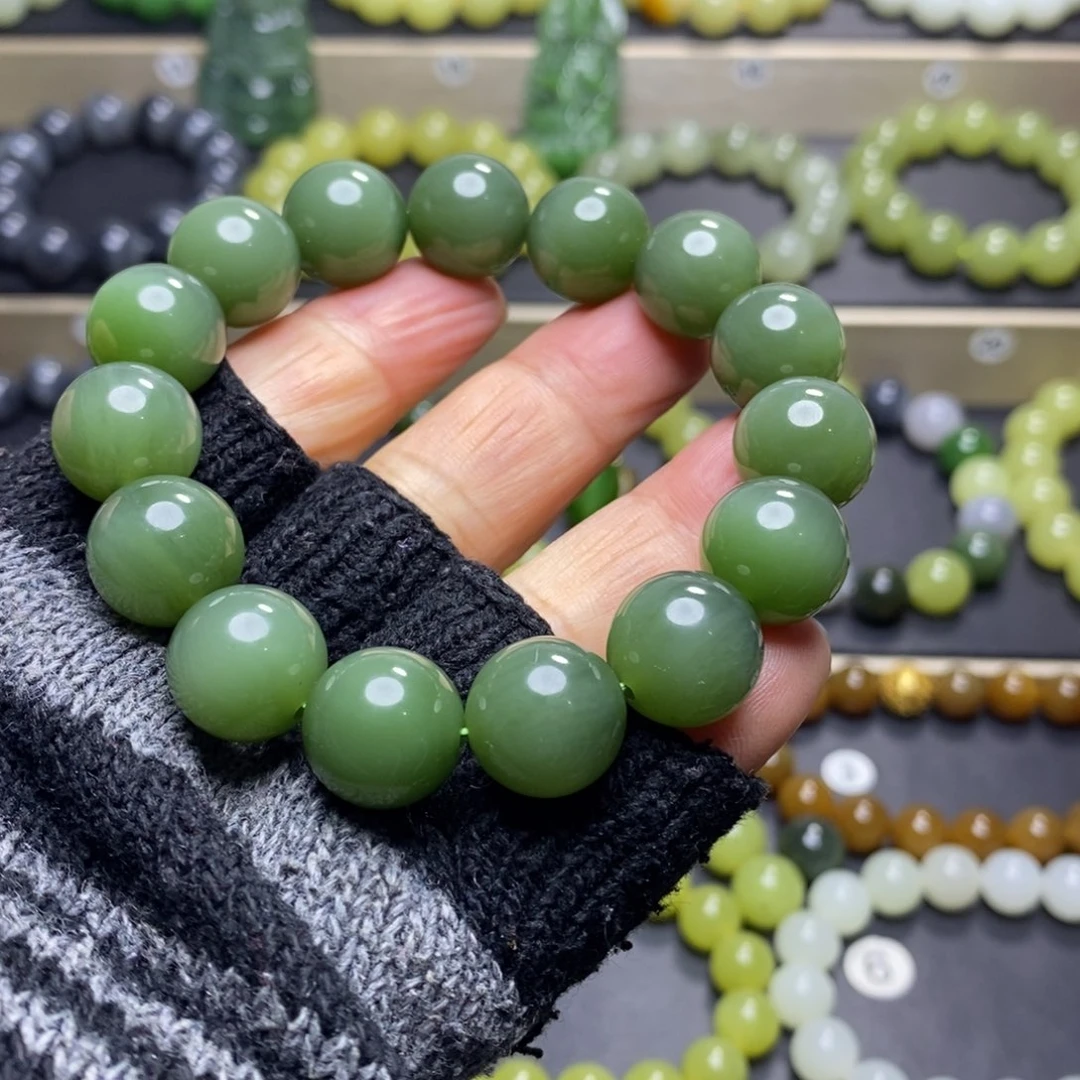 和田玉未镶嵌手串