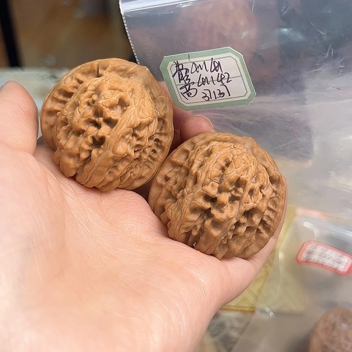 文玩核桃把件四座楼