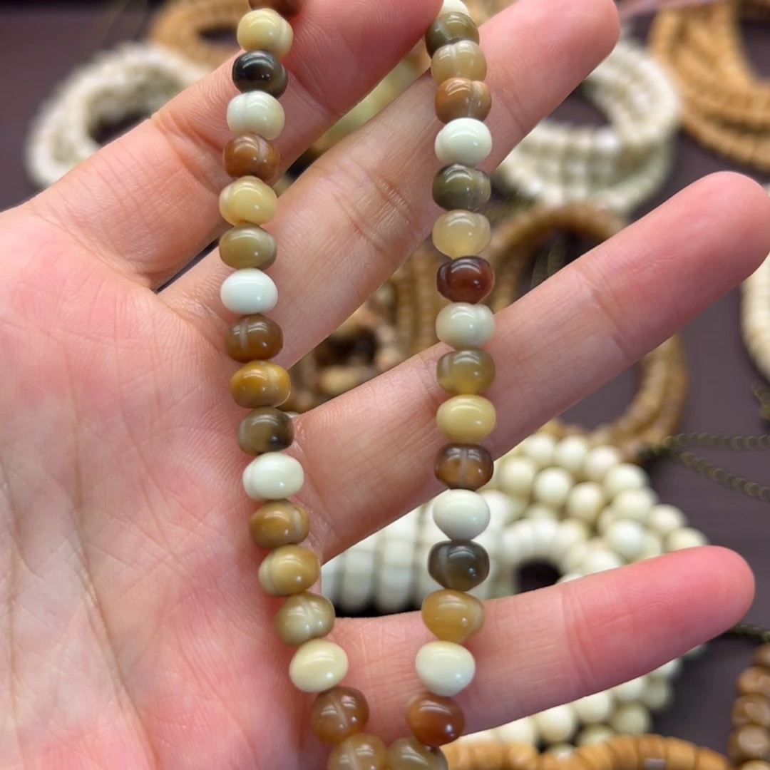 泪***龙脊菩提吊坠屁桃