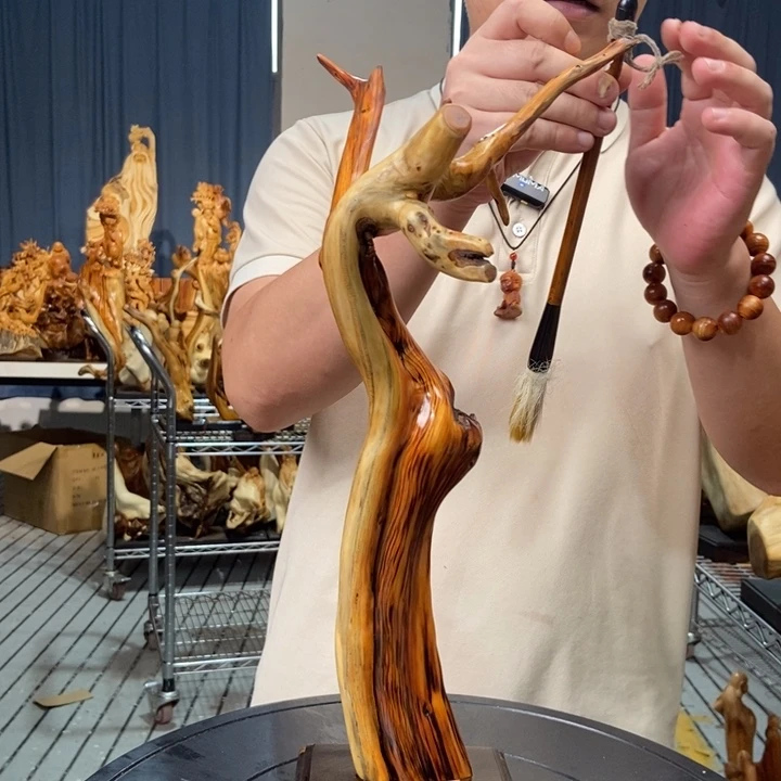 柏木（崖柏）随型摆件