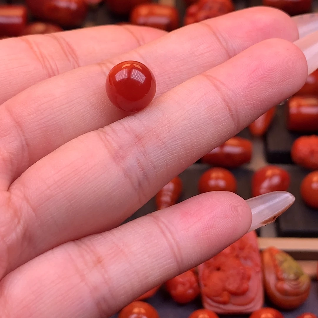 南红玛瑙未镶嵌川料原矿高品圆珠10mm