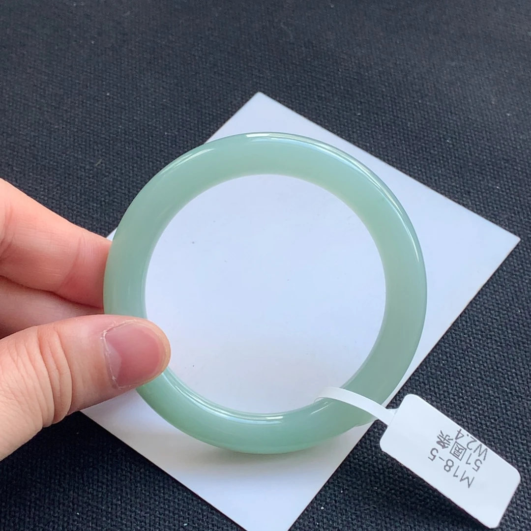 翡翠未镶嵌手镯18号