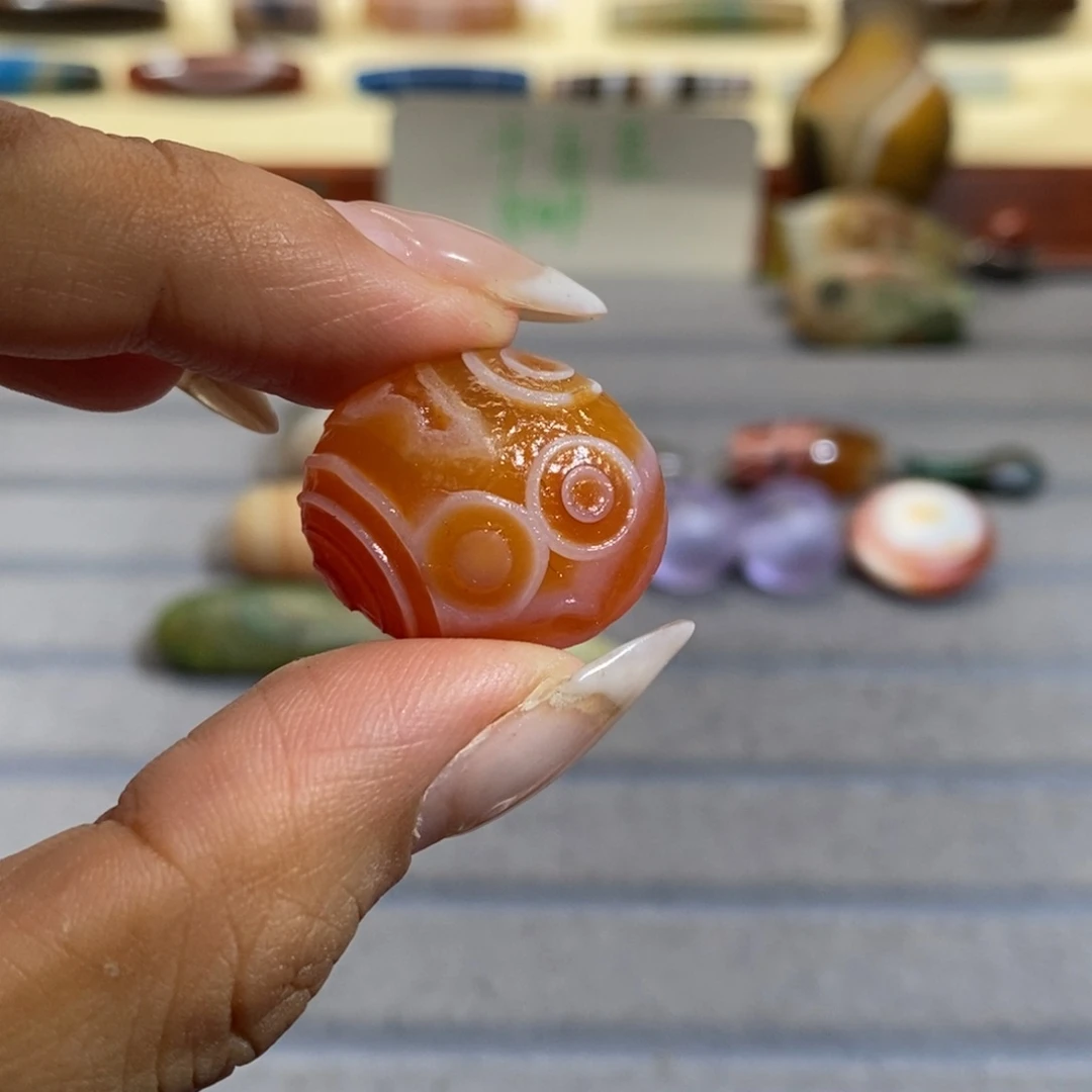 玛瑙/玉髓颈饰未镶嵌理****）