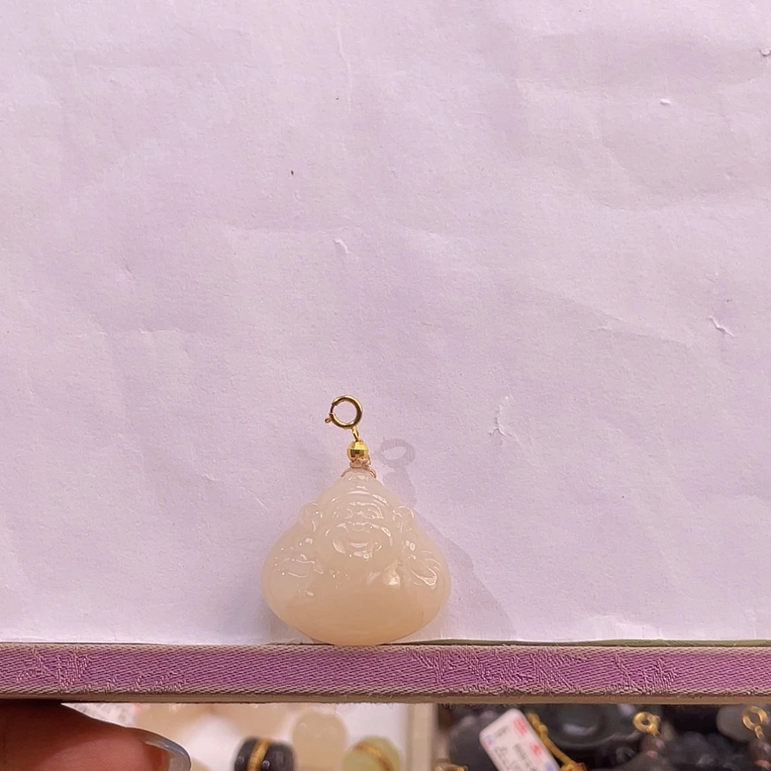 和田玉18K金镶嵌吊坠(不含链)无*