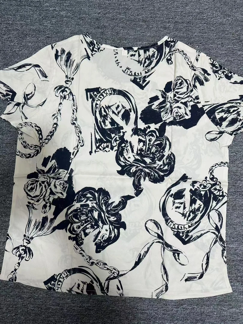 桑蚕丝透气中老年女装宽松型圆领常规真丝复古气质碎花短袖