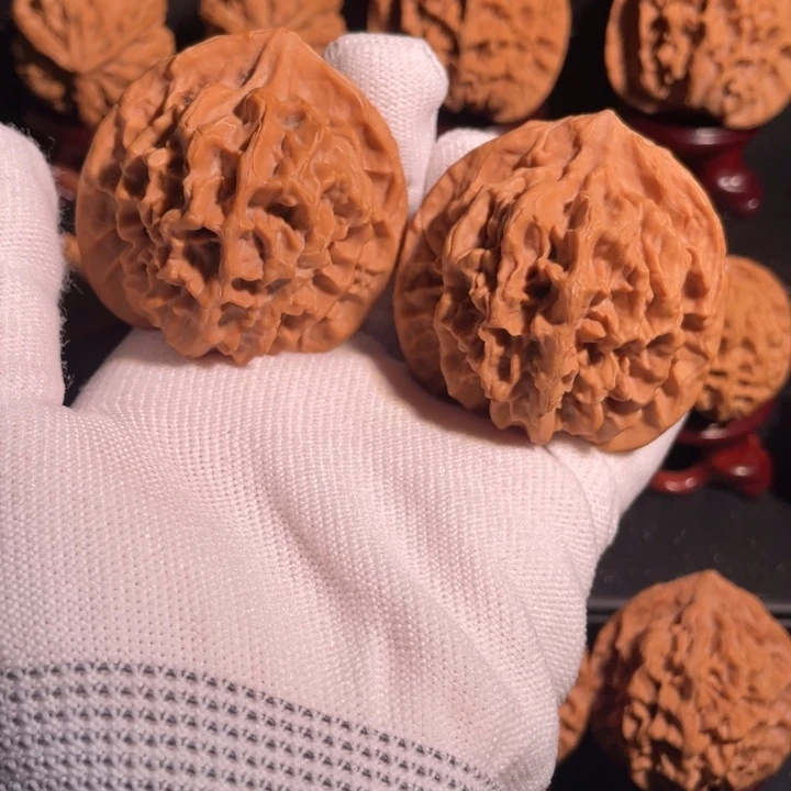 吊坠文玩核桃58官帽57克