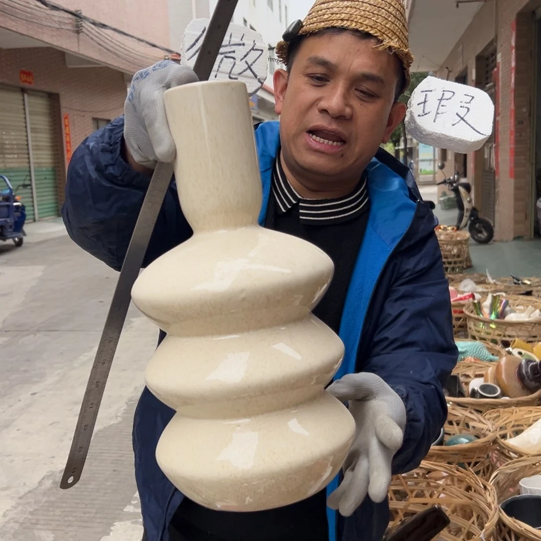 摆件78 号高中低温陶瓷工艺瓶（部分微瑕）