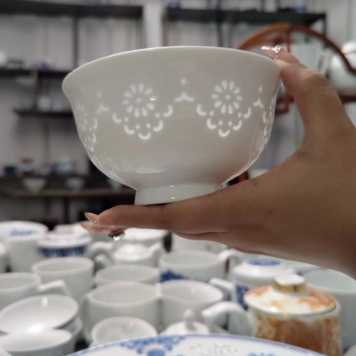 瓷幽梦5寸饭碗一个带底款