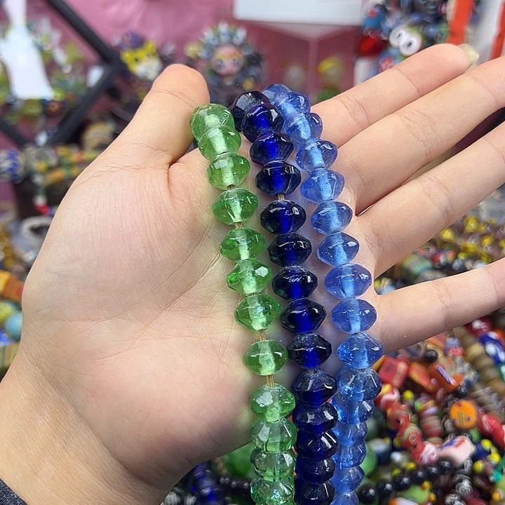 玻璃颈饰单条价格（可以喊我选颜色）