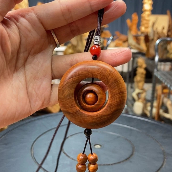 柏木（崖柏）手把件